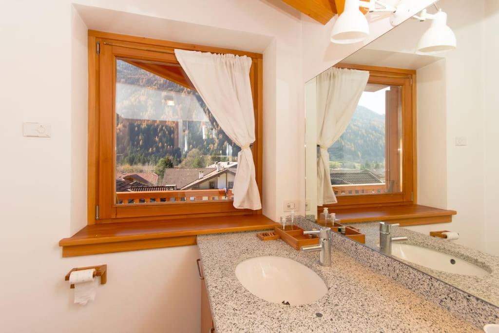 Lovely Apt In Pinzolo Val Rendena 7 Kültér fotó